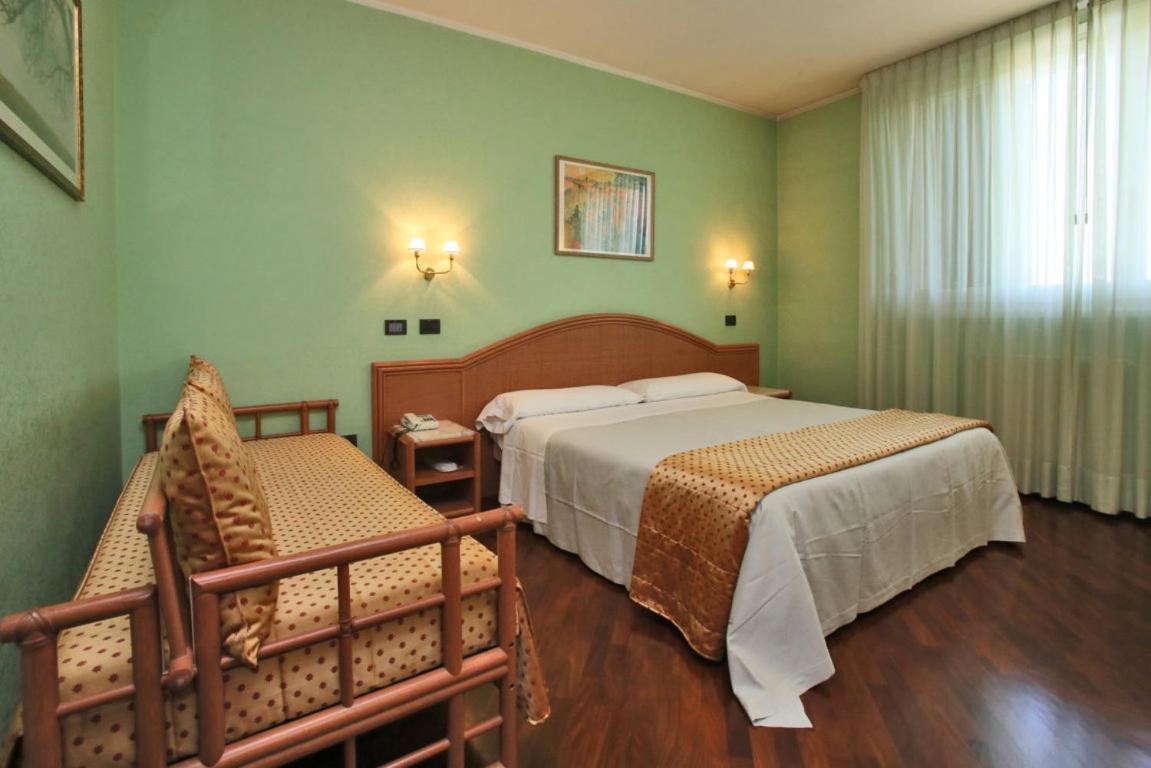 Hotel Le Ville Modena Ngoại thất bức ảnh