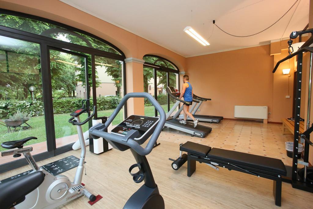 Hotel Le Ville Modena Ngoại thất bức ảnh