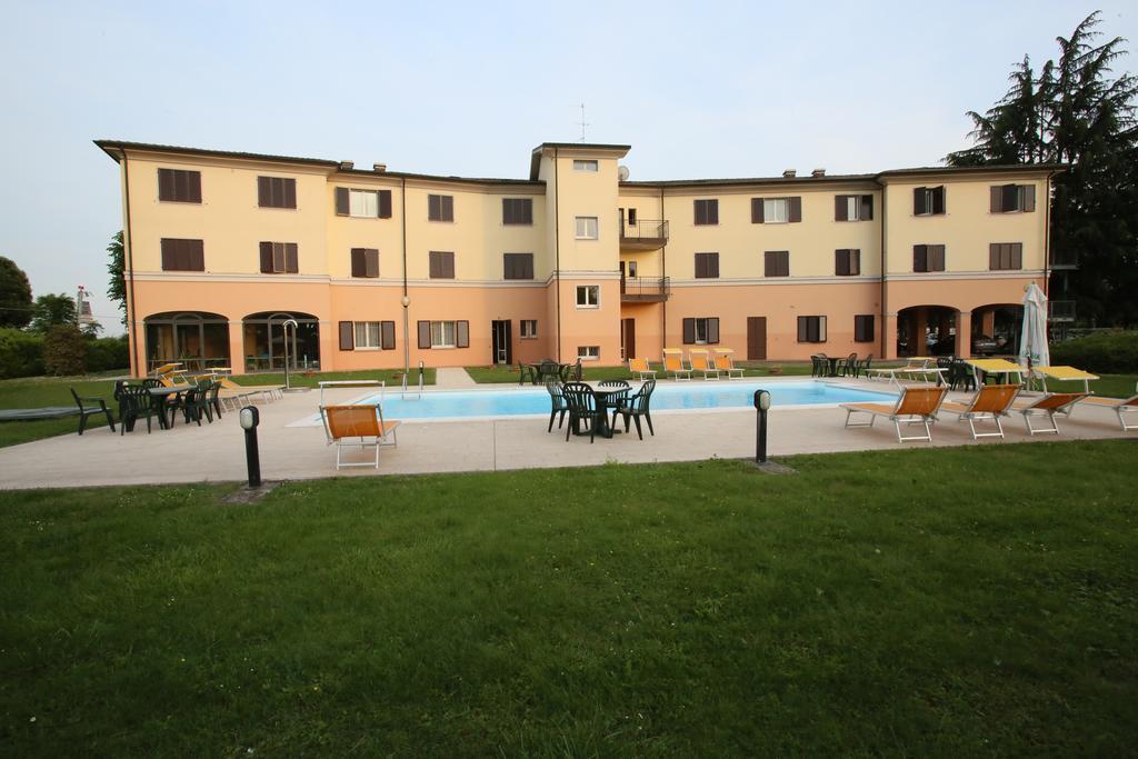 Hotel Le Ville Modena Ngoại thất bức ảnh