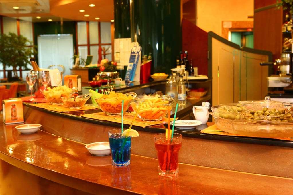 Hotel Le Ville Modena Nhà hàng bức ảnh