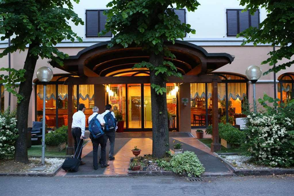 Hotel Le Ville Modena Ngoại thất bức ảnh